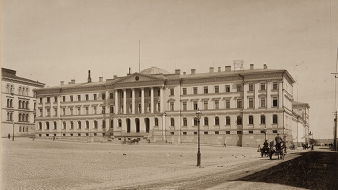 Kuva: Suomen Senaatin rakennus 1899, Museovirasto