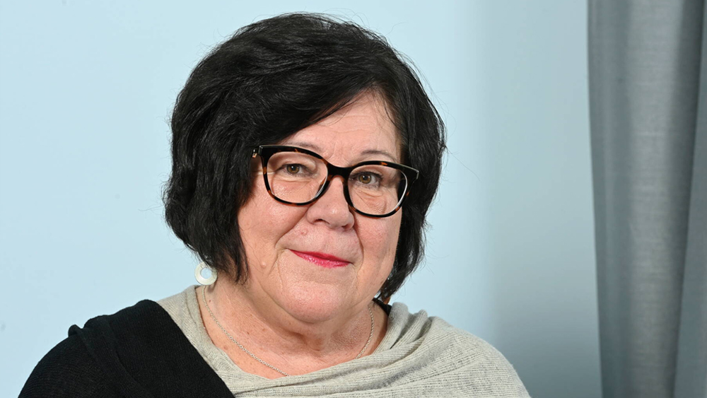 Kuvassa on työmarkkinaneuvos Tuija Oivo