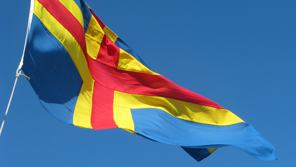 Ålands flagga